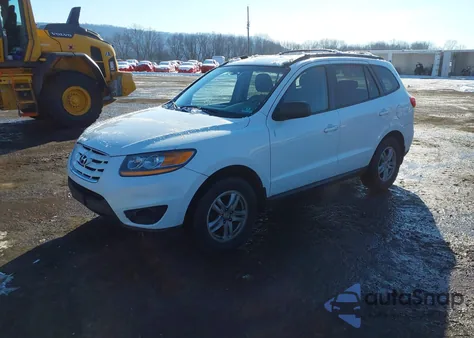 2010 Hyundai Santa Fe Gls z USA, uszkodzony, nr VIN 5NMSGDAB7AH381293